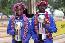 Kenyans smash both men’s and women’s records at the 45th Honolulu marathon