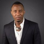Pro-democracy activist, Omoyele Sowore has been arrested by Nigeria Security.